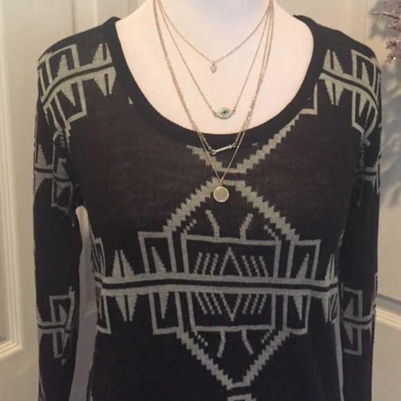 Black and gray long sweater - Picture 2 of 3